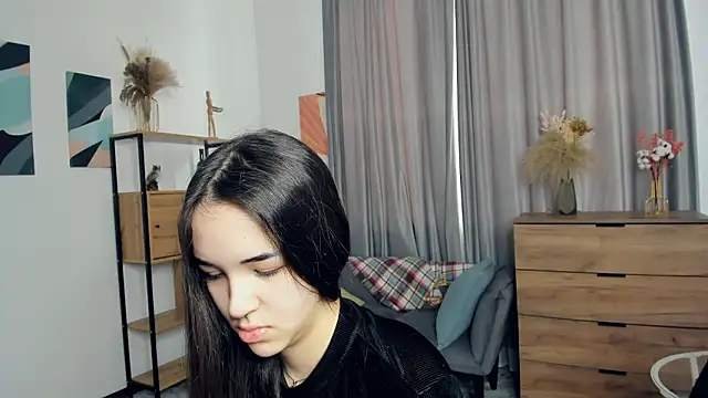 AvantgardAlone online show from February 2026 07:23:01 AM