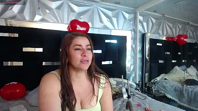 Snapshot of Alison-mar chatting on February 2026 07:55:02 PM Alison-mar online show from February 2026 07:55:02 PM