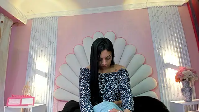 Snapshot of Kateemos chatting on March 2026 02:02:02 PM Kateemos online show from March 2026 02:02:02 PM