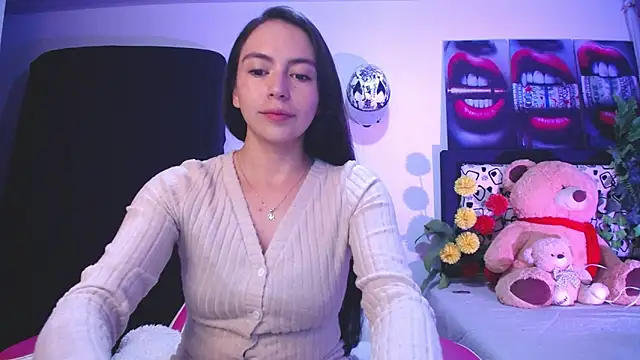 Snapshot of lika_little0 chatting on June 2026 12:11:01 AM lika little0 online show from June 2026 12:11:01 AM