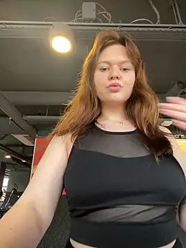 Snapshot of Lika__Sweeet chatting on February 2026 01:18:01 PM Lika Sweeet online show from February 2026 01:18:01 PM