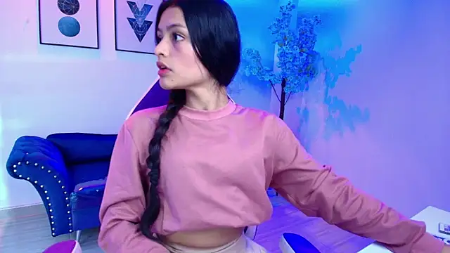 Snapshot of Maddie_T18 chatting on March 2026 11:16:01 AM Maddie T18 online show from March 2026 11:16:01 AM