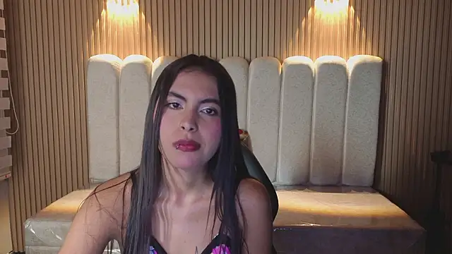 Perla lovely  online show from February 2026 01:26:02 PM