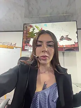 Sweet bellaa  online show from April 2026 04:35:01 AM