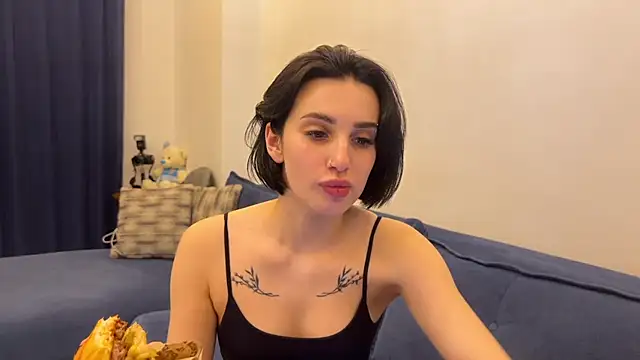 Snapshot of BlackFox_V chatting on February 2026 10:27:02 PM BlackFox V online show from February 2026 10:27:02 PM