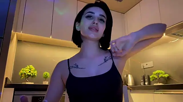 BlackFox V online show from April 2026 09:20:02 PM