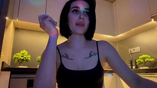 BlackFox V online show from April 2026 08:35:02 PM