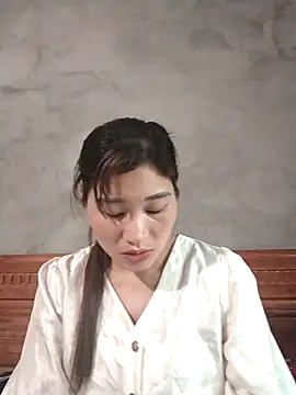 Cryyly online show from February 2026 07:02:02 AM