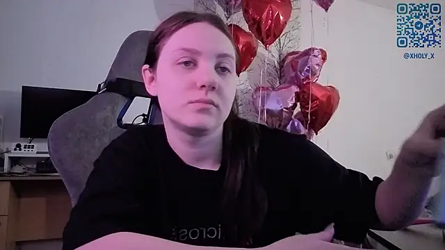 Snapshot of Holy_Kveta chatting on March 2026 03:01:02 AM Holy Kveta online show from March 2026 03:01:02 AM