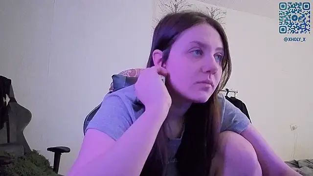 Snapshot of Holy_Kveta chatting on March 2026 03:54:01 AM Holy Kveta online show from March 2026 03:54:01 AM