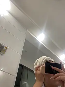 Youyou 12 online show from February 2026 08:18:02 AM