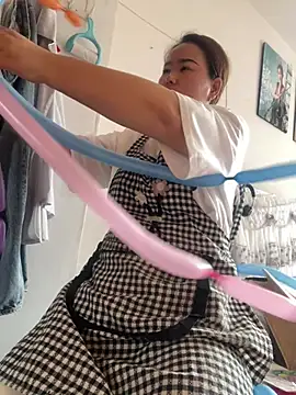 Youyou 12 online show from April 2026 02:31:01 AM