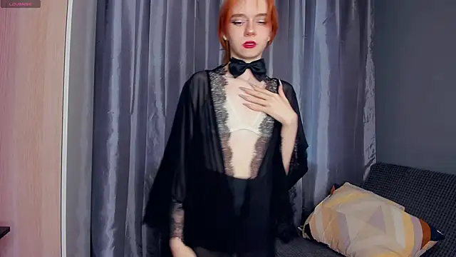 TarynPalek online show from April 2026 07:09:01 AM