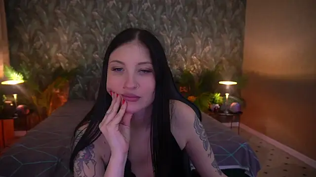 LunaaMay online show from May 2026 04:26:01 PM