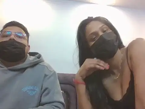 Snapshot of the_open_couple chatting on February 2026 06:00:02 PM the open couple online show from February 2026 06:00:02 PM