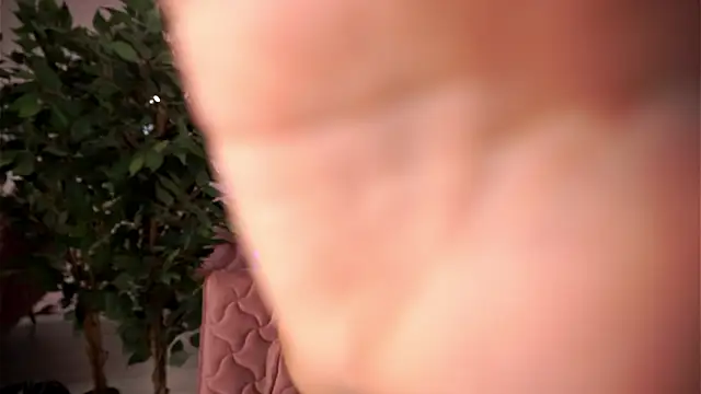 Josie Angel online show from February 2026 07:41:01 PM