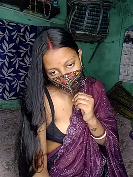 Snapshot of Lovly_Couple_1 chatting on February 2026 03:31:01 PM Lovly Couple 1 online show from February 2026 03:31:01 PM