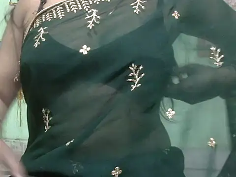 Snapshot of Angelishere01 chatting on February 2026 06:00:02 PM Angelishere01 online show from February 2026 06:00:02 PM