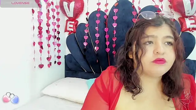 Snapshot of dahlialee chatting on February 2026 12:10:01 PM dahlialee online show from February 2026 12:10:01 PM