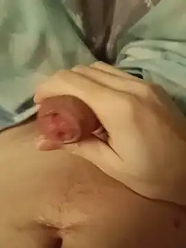 CutxeFrench online show from February 2026 07:03:02 PM