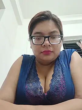 Snapshot of Elie_Hallway chatting on May 2026 06:13:01 PM Elie Hallway online show from May 2026 06:13:01 PM