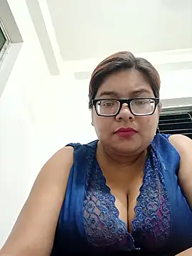 Snapshot of Elie_Hallway chatting on May 2026 06:12:02 PM Elie Hallway online show from May 2026 06:12:02 PM