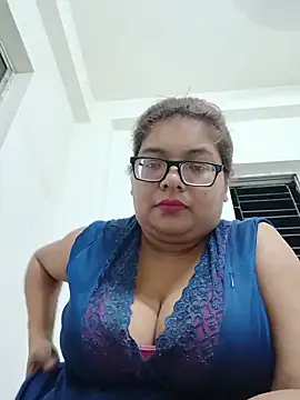 Snapshot of Elie_Hallway chatting on May 2026 06:02:01 PM Elie Hallway online show from May 2026 06:02:01 PM