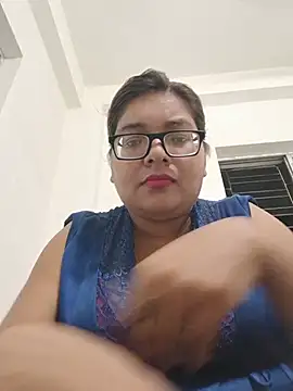 Snapshot of Elie_Hallway chatting on May 2026 06:37:02 PM Elie Hallway online show from May 2026 06:37:02 PM