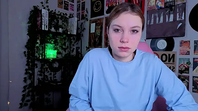 Snapshot of JadwigaTagliavia chatting on February 2026 09:41:01 AM JadwigaTagliavia online show from February 2026 09:41:01 AM