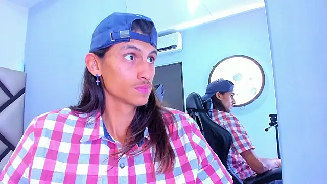 Snapshot of Noha-Smith chatting on February 2026 06:40:02 AM Noha-Smith online show from February 2026 06:40:02 AM