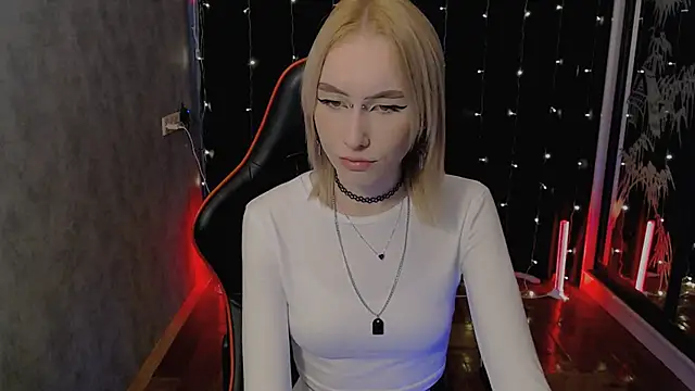 Snapshot of crybambi chatting on February 2026 07:02:01 AM crybambi online show from February 2026 07:02:01 AM