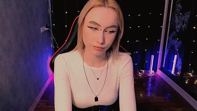 Snapshot of crybambi chatting on February 2026 07:17:01 AM crybambi online show from February 2026 07:17:01 AM