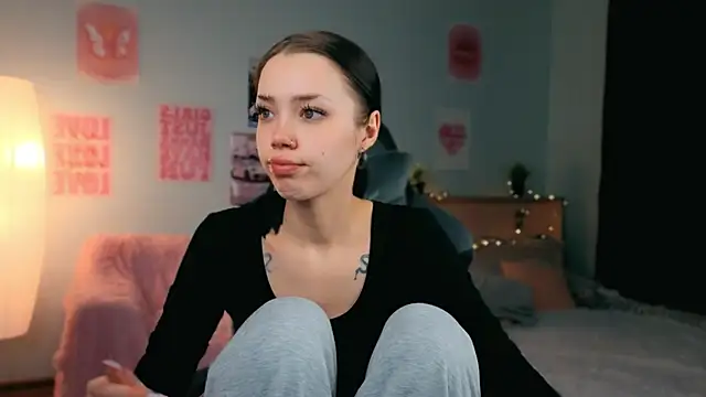 Vexnexe online show from February 2026 06:48:01 PM