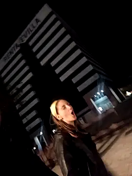 laparejaideal08 online show from April 2026 01:25:01 AM