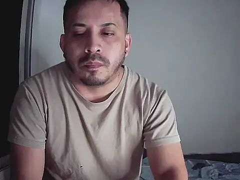 Snapshot of JonatanBail chatting on February 2026 02:27:02 AM JonatanBail online show from February 2026 02:27:02 AM