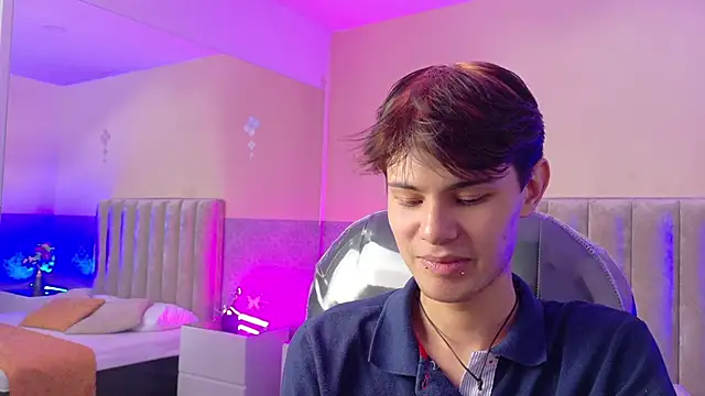 Derek Sinn online show from May 2026 07:54:02 PM