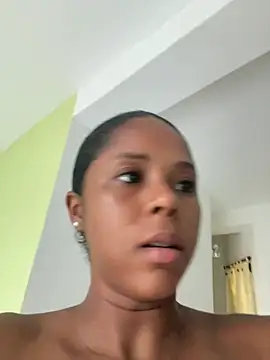 LIA PARKERR online show from May 2026 07:20:02 PM