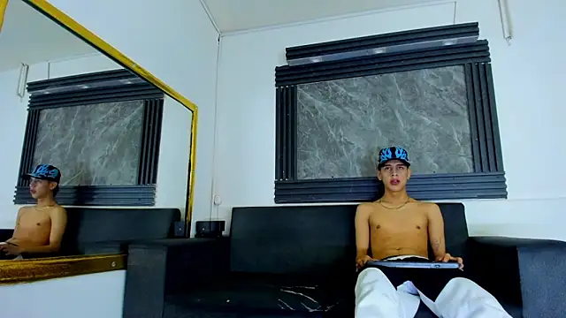 Dominic 26 online show from February 2026 09:25:02 AM