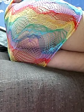 tuhardsexy online show from February 2026 04:27:02 AM