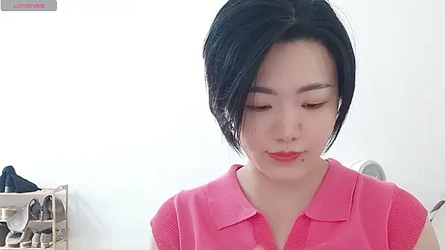 Nikishine online show from April 2026 07:28:01 AM