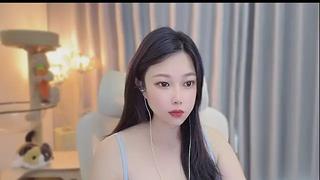 Yumi yuni online show from June 2026 01:50:02 AM