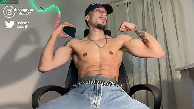 rafael stone11 online show from April 2026 01:30:02 AM