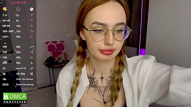 AdeLuna online show from July 2026 11:33:01 PM