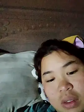 Jyllyy online show from February 2026 06:17:01 AM