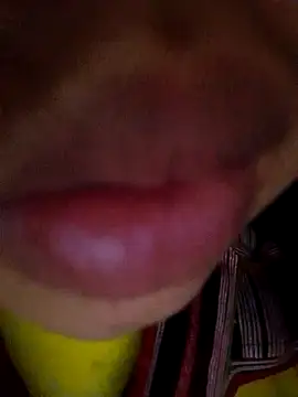 Jyllyy online show from March 2026 02:49:02 AM