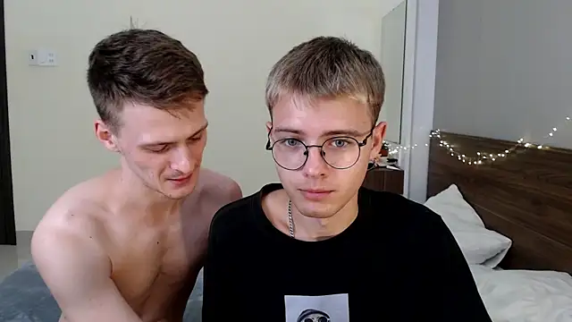 NikiKerryCum online show from March 2026 03:45:01 PM