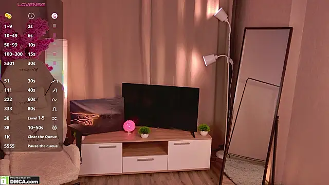 Snapshot of Lasli_moon chatting on February 2026 10:41:02 PM Lasli moon online show from February 2026 10:41:02 PM