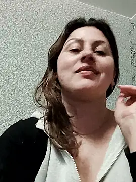 Snapshot of Soli9999 chatting on February 2026 04:45:02 PM Soli9999 online show from February 2026 04:45:02 PM