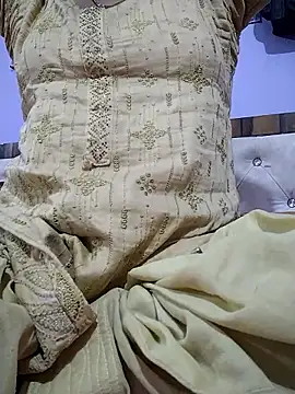 Snapshot of Madhubala6 chatting on February 2026 05:19:02 AM Madhubala6 online show from February 2026 05:19:02 AM