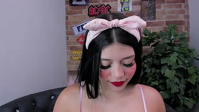 foxy vera online show from May 2026 11:04:01 AM